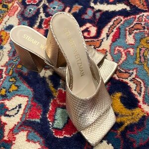 Stuart Weitzman gold slides